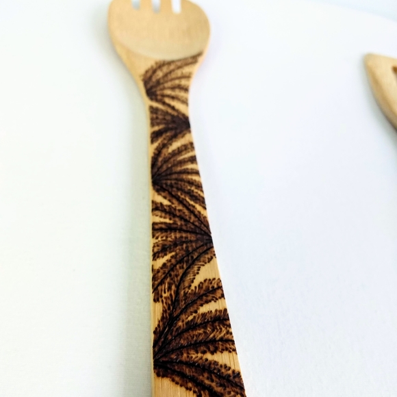 Hand Woodburn Geo Pattern Bamboo Kitchen Utensils - Picture 4 of 4